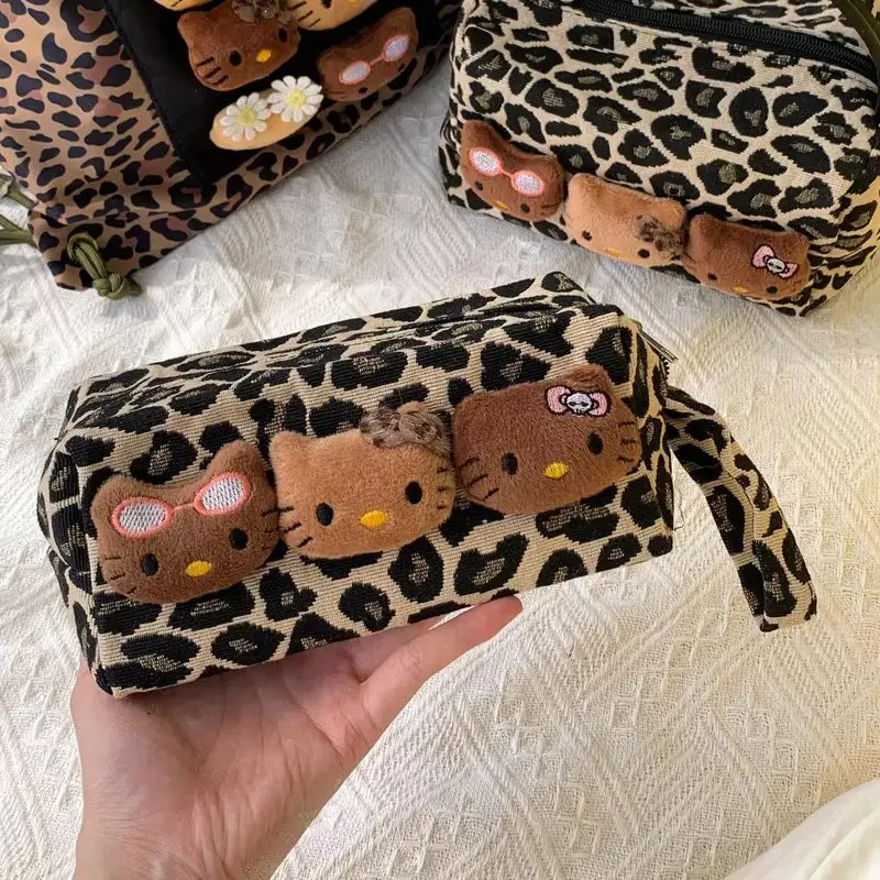 High Beauty Hello Kitty Plush Black Handbag Makeup Bag Womens Large Capacity Travel Handbag Skincare Cosmetics Portable Commuter
